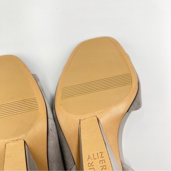 Naturalizer Size 10.5 Grey Gray Leather Suede Open Peep Toe Wedges Pumps Shoes - Picture 9 of 12